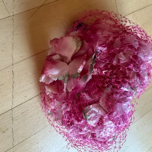 1950's Vintage Designer floral hat set of 2, G1067